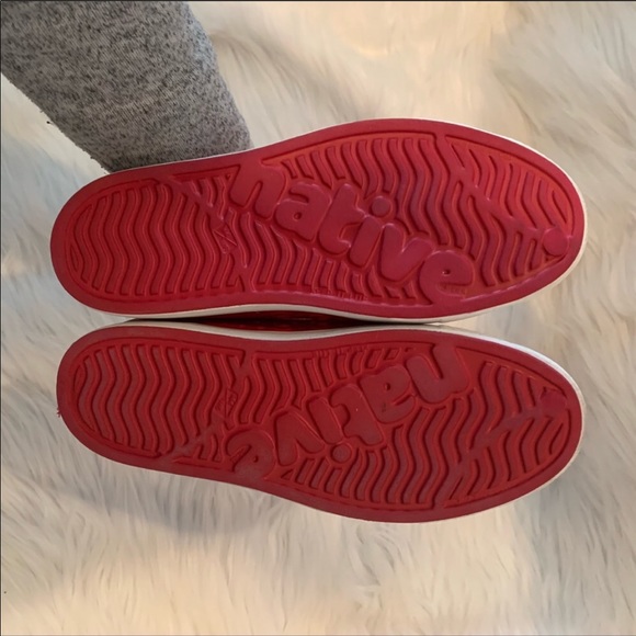 Native red Jefferson slip on shoes - Picture 6 of 7